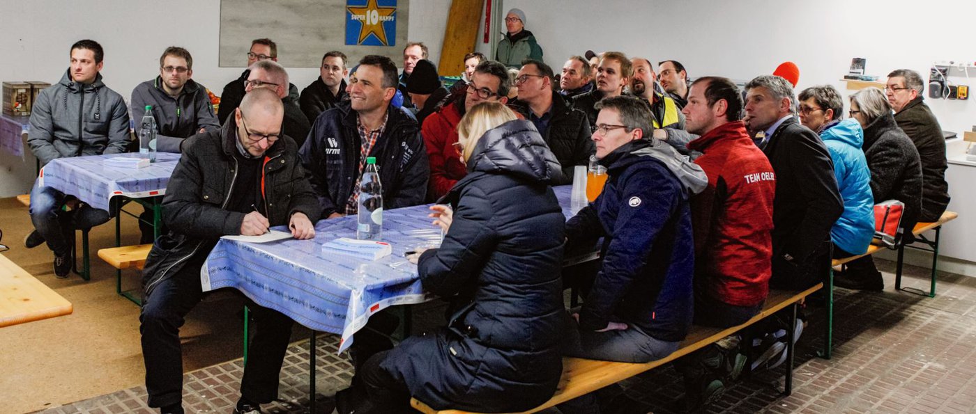 Die Vertreter der Bauernverbände und die Präsidenten der regionalen Bauernorganisationen luden das BLW ein.