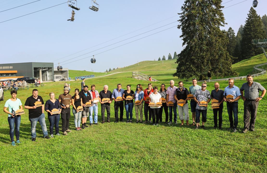 Gewinner der 14. Alpkäseprämierung auf der Molseralp.